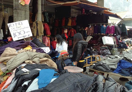 Tiểu thương chợ Tân Thanh "xả hàng" về quê ăn tết sớm